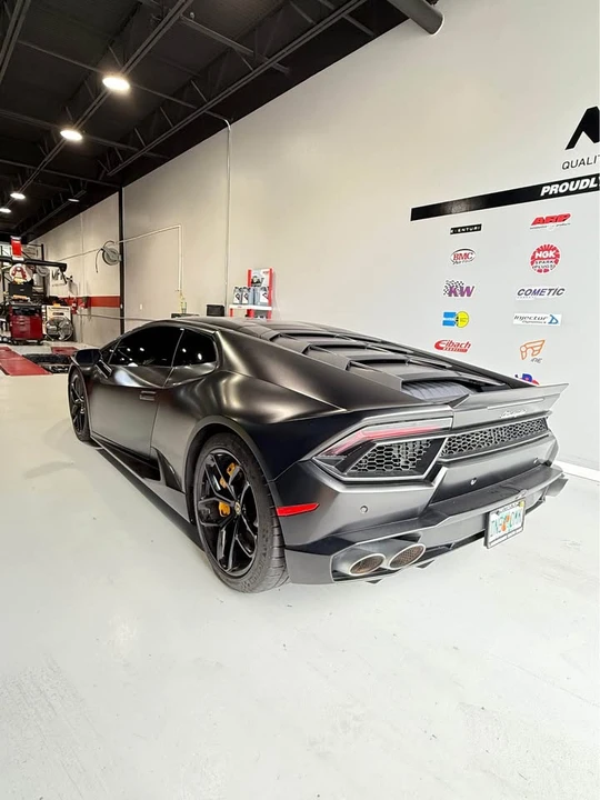 2015 Lamborghini Huracan LP580-2 - Image 10 of 11