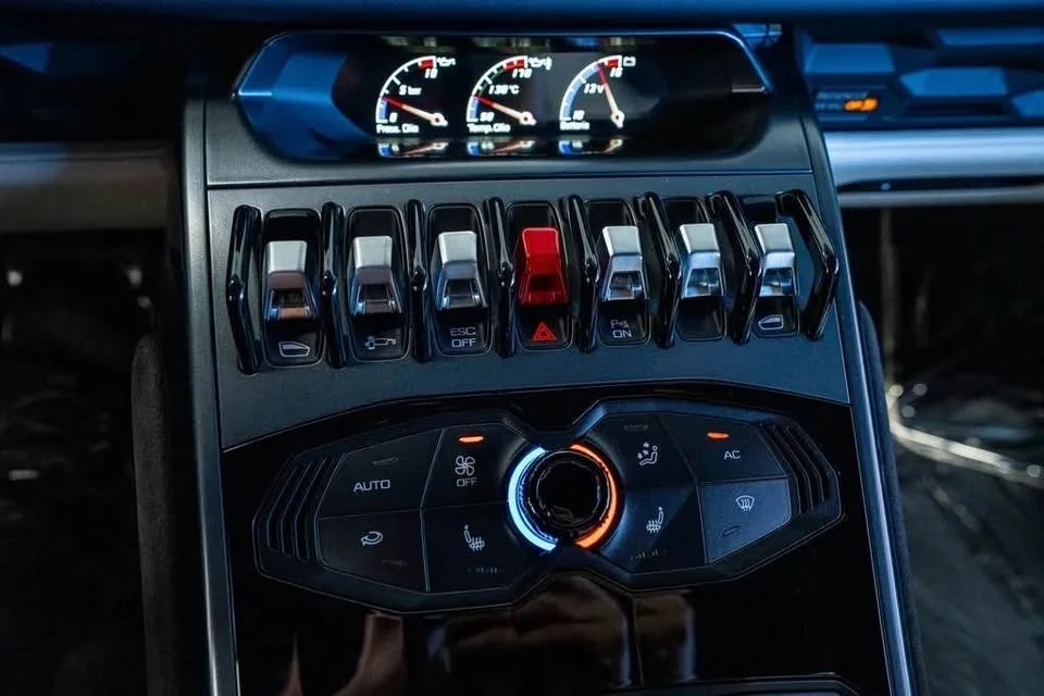 2015 Lamborghini Huracan LP610-4 - Image 6 of 9