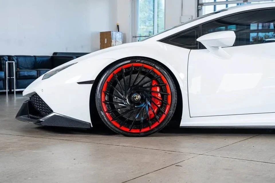 2015 Lamborghini Huracan LP610-4 - Image 4 of 9