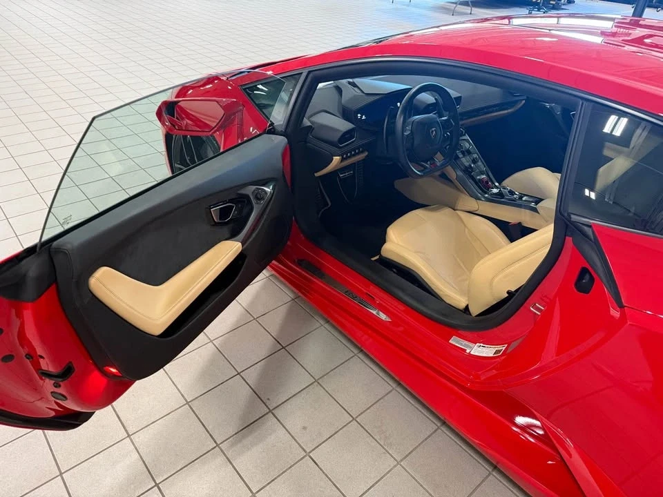 2015 Lamborghini Huracan LP610-4 - Image 8 of 10