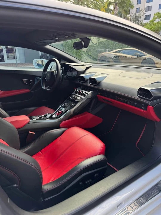 2015 Lamborghini Huracan LP610-4 - Image 8 of 9