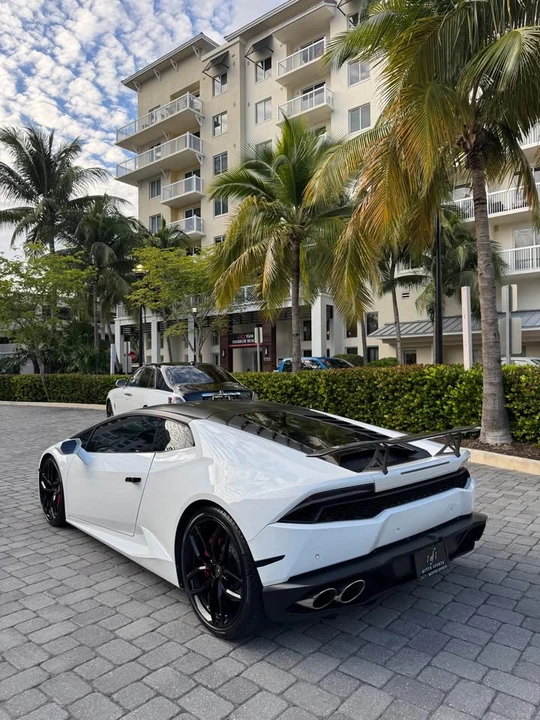 2015 Lamborghini Huracan LP610-4 - Image 3 of 9