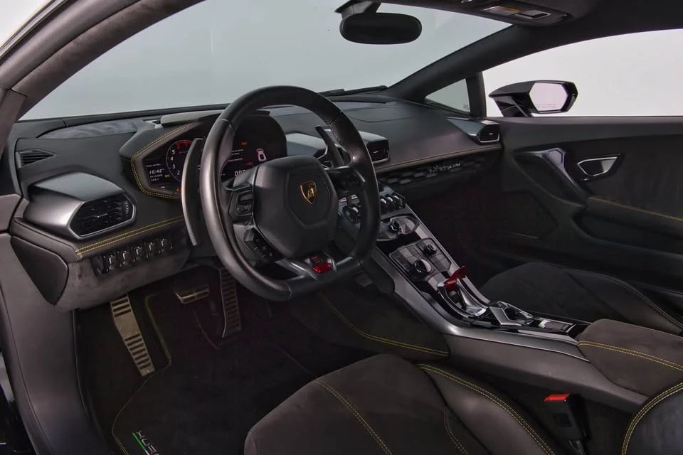 2015 Lamborghini Huracan LP610-4 - Image 9 of 16