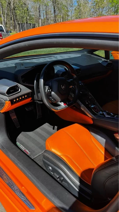 2015 Lamborghini Huracan LP610-4 - Image 2 of 4
