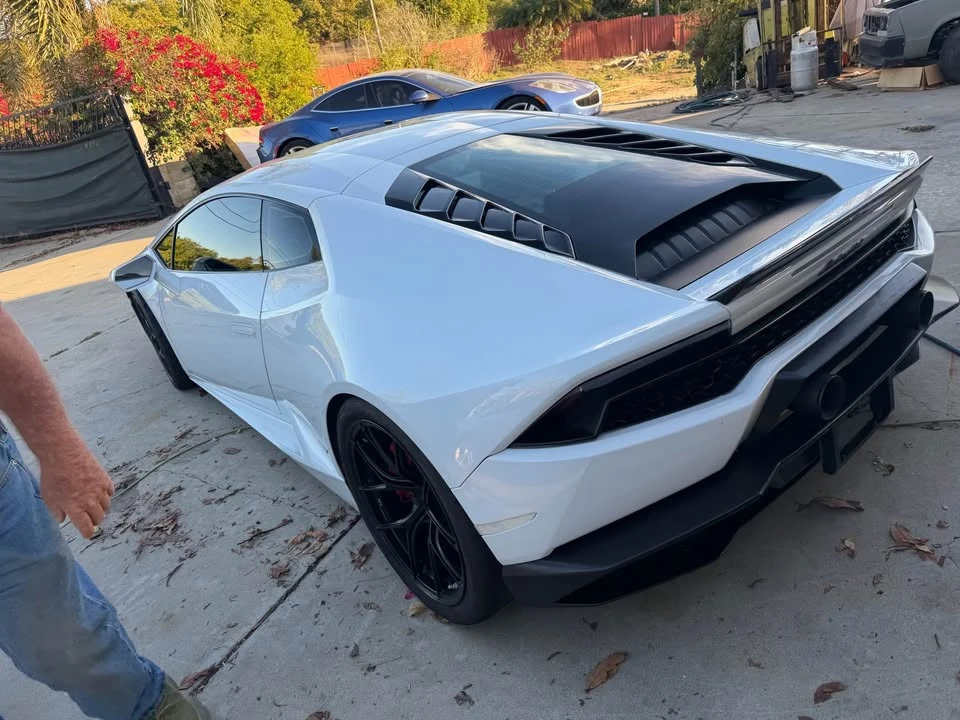 2015 Lamborghini Huracan LP610-4 - Image 3 of 12