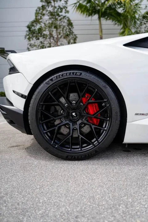 2015 Lamborghini Huracan LP610-4 - Image 8 of 17