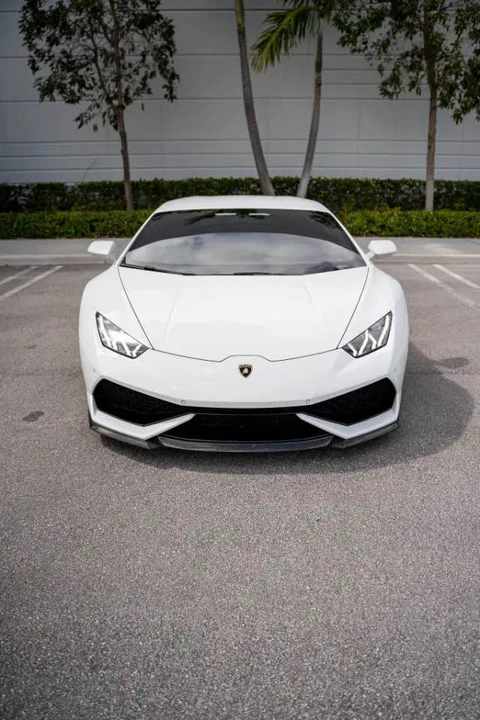 2015 Lamborghini Huracan LP610-4 - Image 2 of 17