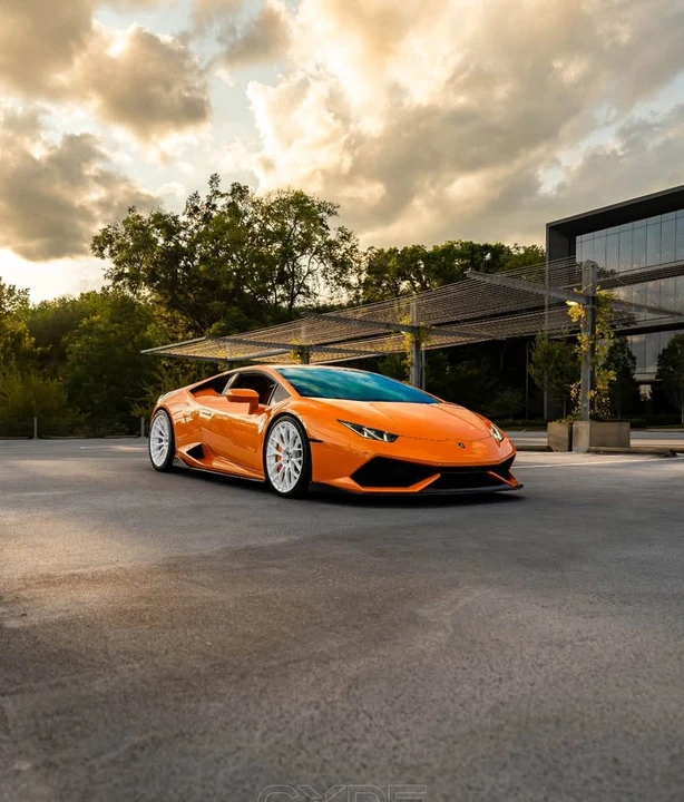 2015 Lamborghini Huracan LP610-4 - Image 3 of 20