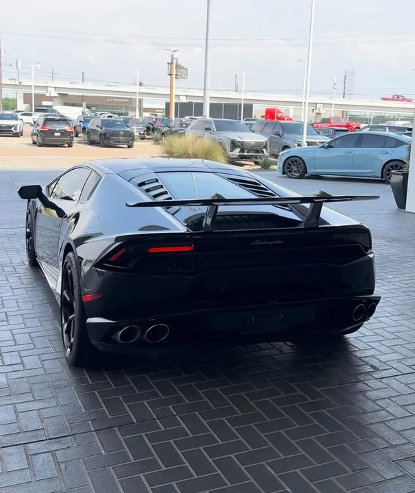 2015 Lamborghini Huracan LP610-4 - Image 8 of 14
