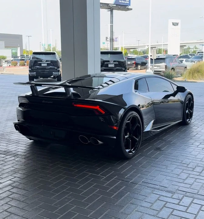 2015 Lamborghini Huracan LP610-4 - Image 10 of 14
