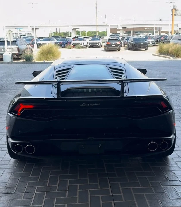 2015 Lamborghini Huracan LP610-4 - Image 9 of 14