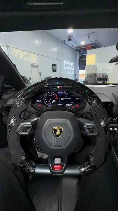 2015 Lamborghini Huracan LP610-4 - Image 6 of 10