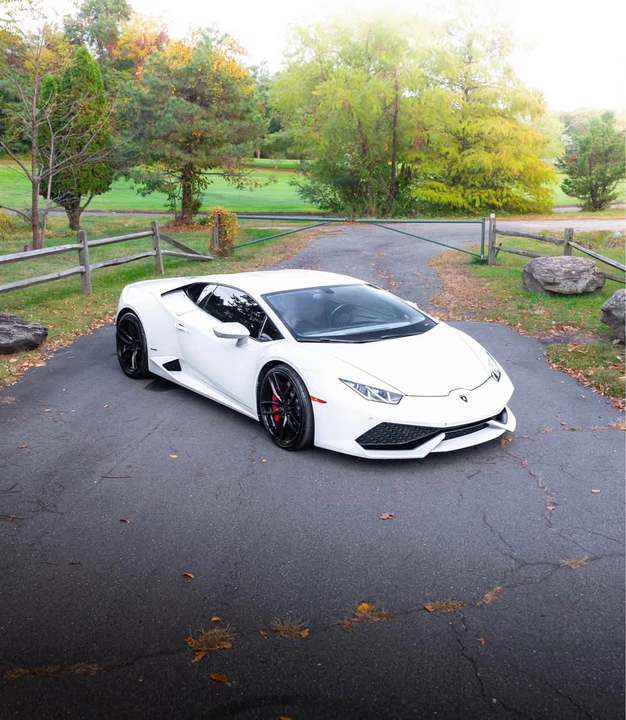 2015 Lamborghini Huracan LP610-4 - Image 2 of 7