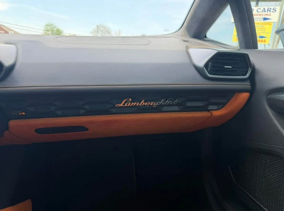 2015 Lamborghini Huracan LP610-4 - Image 12 of 15