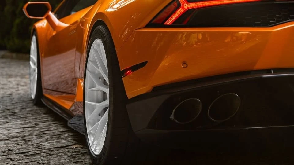 2015 Lamborghini Huracan LP610-4 - Image 14 of 20
