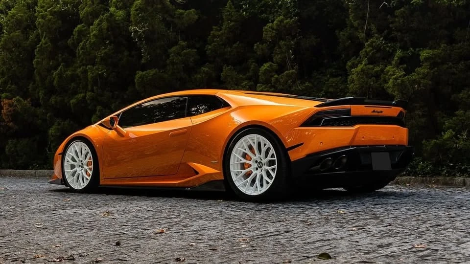 2015 Lamborghini Huracan LP610-4 - Image 9 of 20