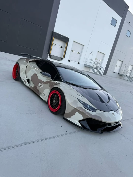 2015 Lamborghini Huracan LP610-4 - Image 7 of 18