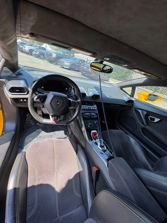 2015 Lamborghini Huracan LP610-4 - Image 8 of 12