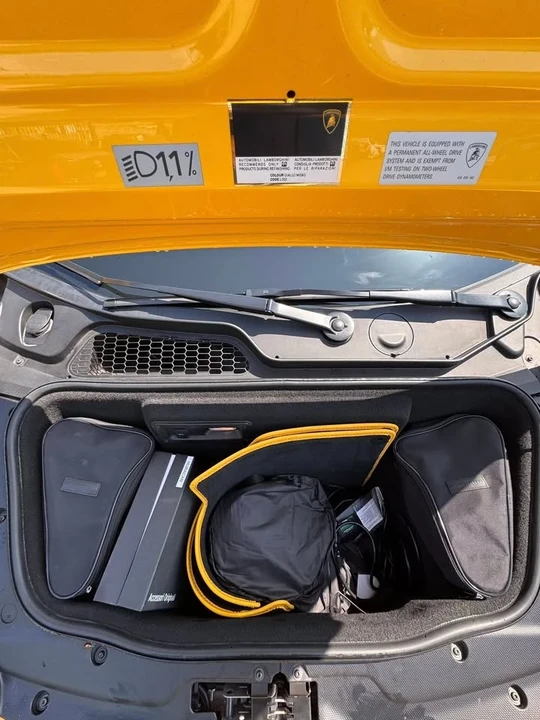 2015 Lamborghini Huracan LP610-4 - Image 11 of 12