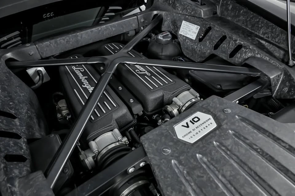 2015 Lamborghini Huracan LP610-4 - Image 16 of 20
