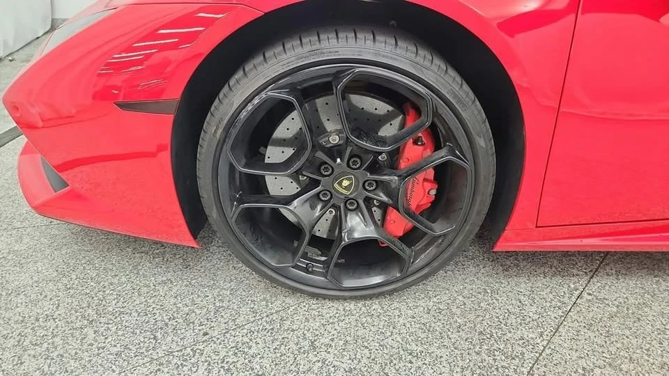 2015 Lamborghini Huracan LP610-4 - Image 13 of 19