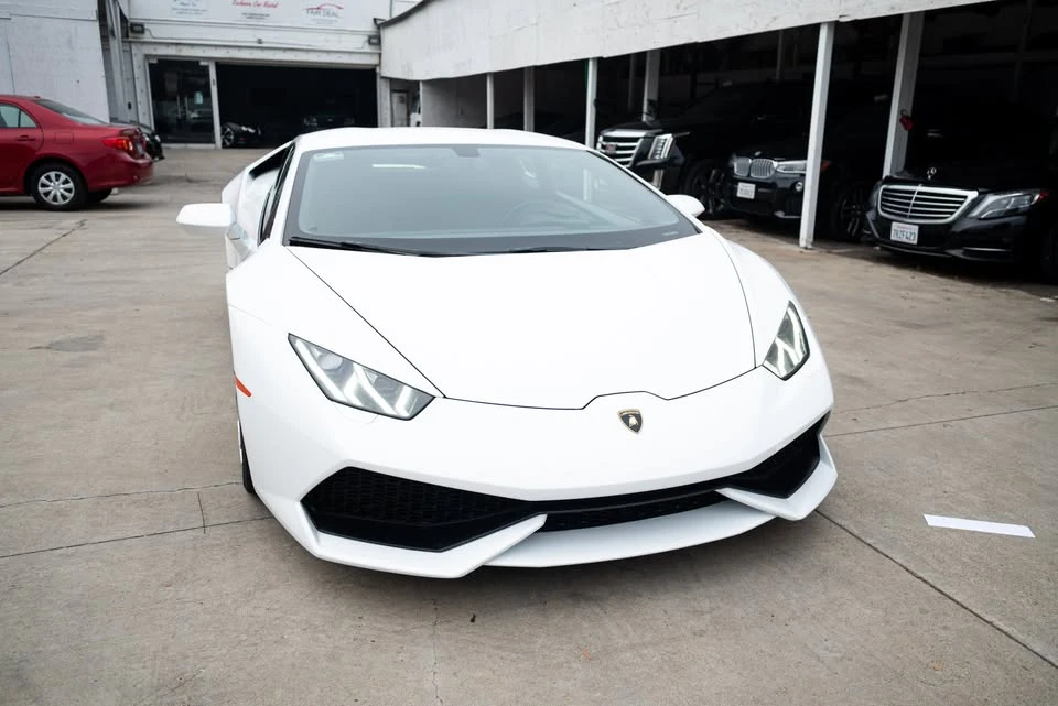 2015 Lamborghini Huracan LP610-4 - Image 2 of 15