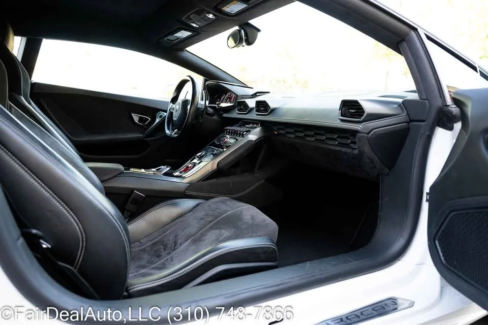 2015 Lamborghini Huracan LP610-4 - Image 10 of 15