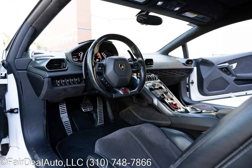 2015 Lamborghini Huracan LP610-4 - Image 9 of 15