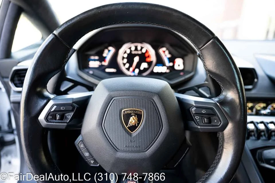 2015 Lamborghini Huracan LP610-4 - Image 11 of 15