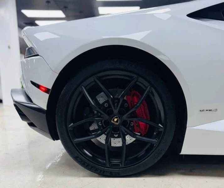 2015 Lamborghini Huracan LP610-4 - Image 16 of 20