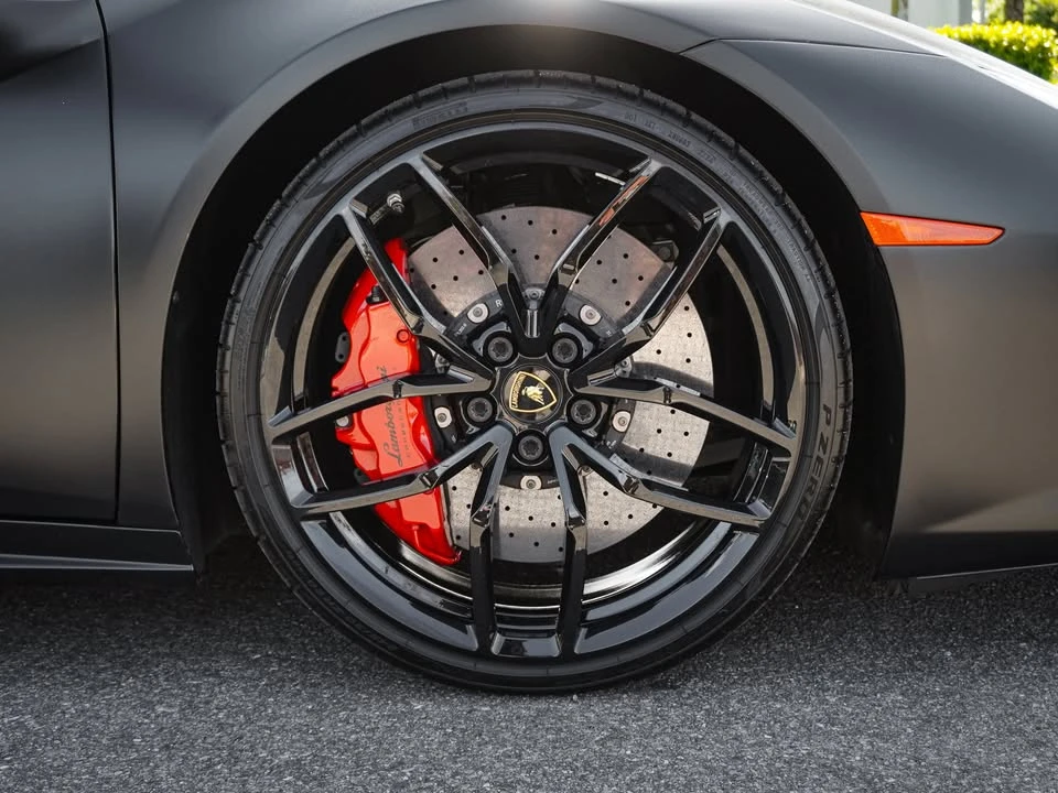 2015 Lamborghini Huracan LP610-4 - Image 11 of 20