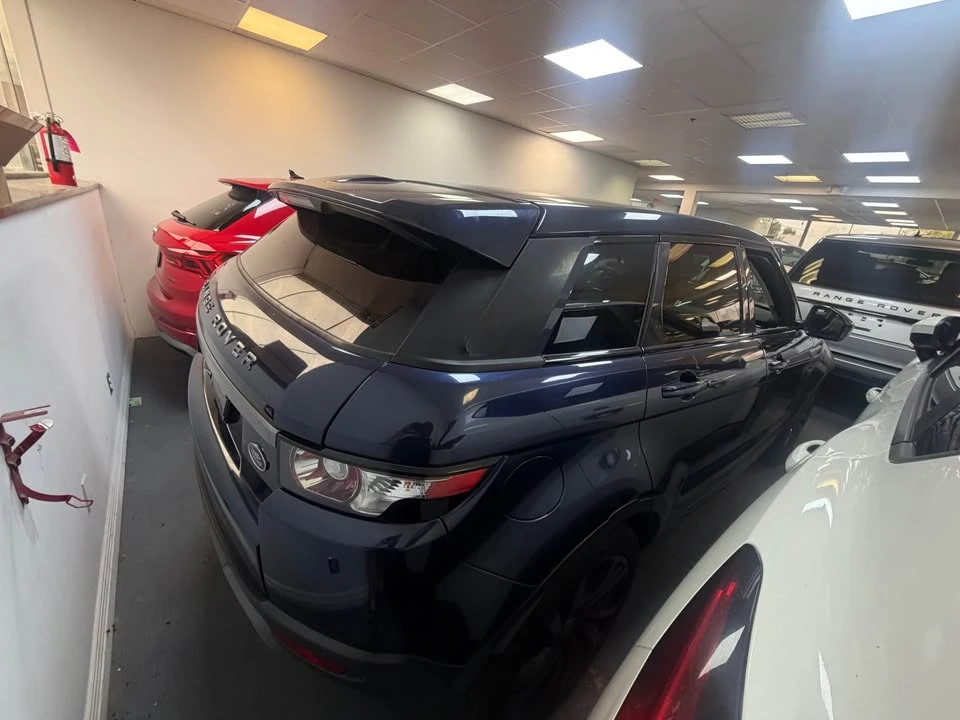 2015 Land Rover Range Rover - Image 16 of 17