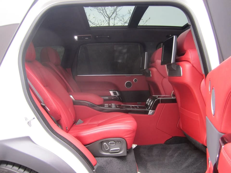 2015 Land Rover Range Rover L405 - Image 8 of 15