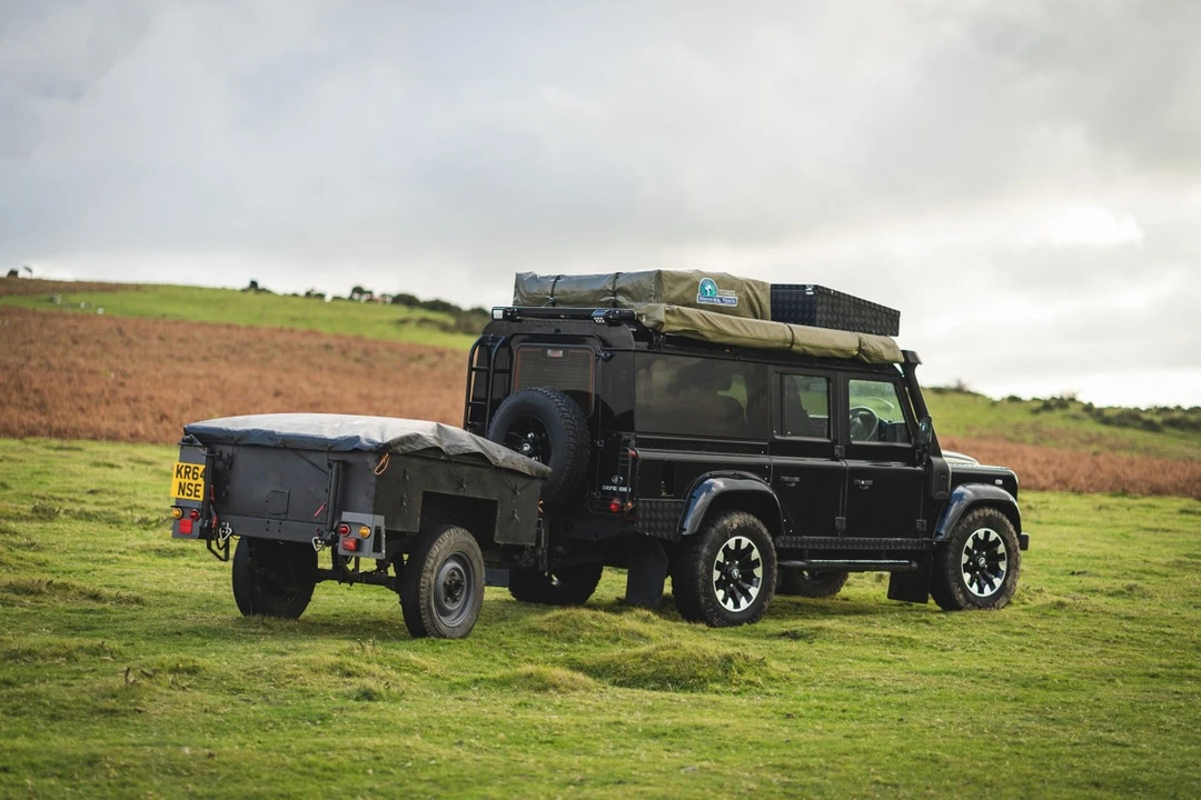 2015 Land Rover Defender 110 - Image 14 of 30