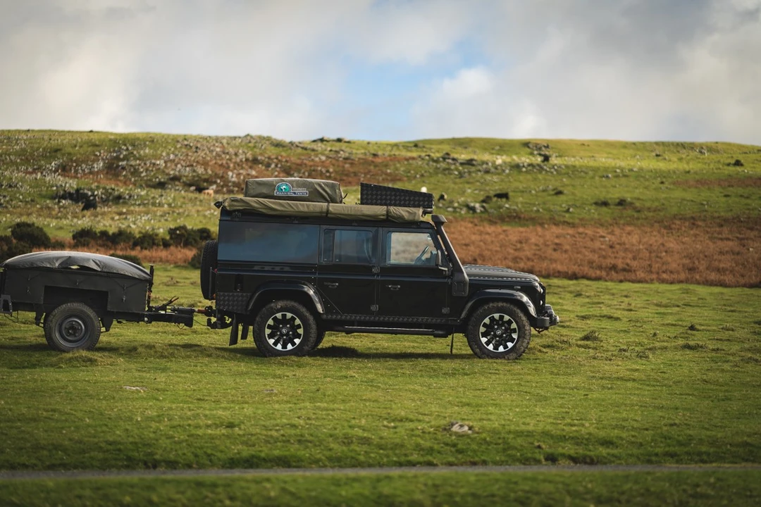 2015 Land Rover Defender 110 - Image 16 of 30