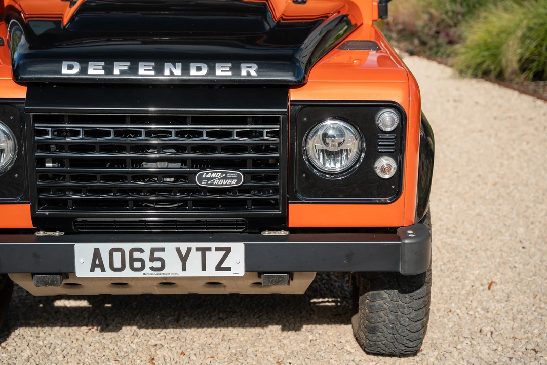 2015 Land Rover Defender 110 - Image 21 of 31