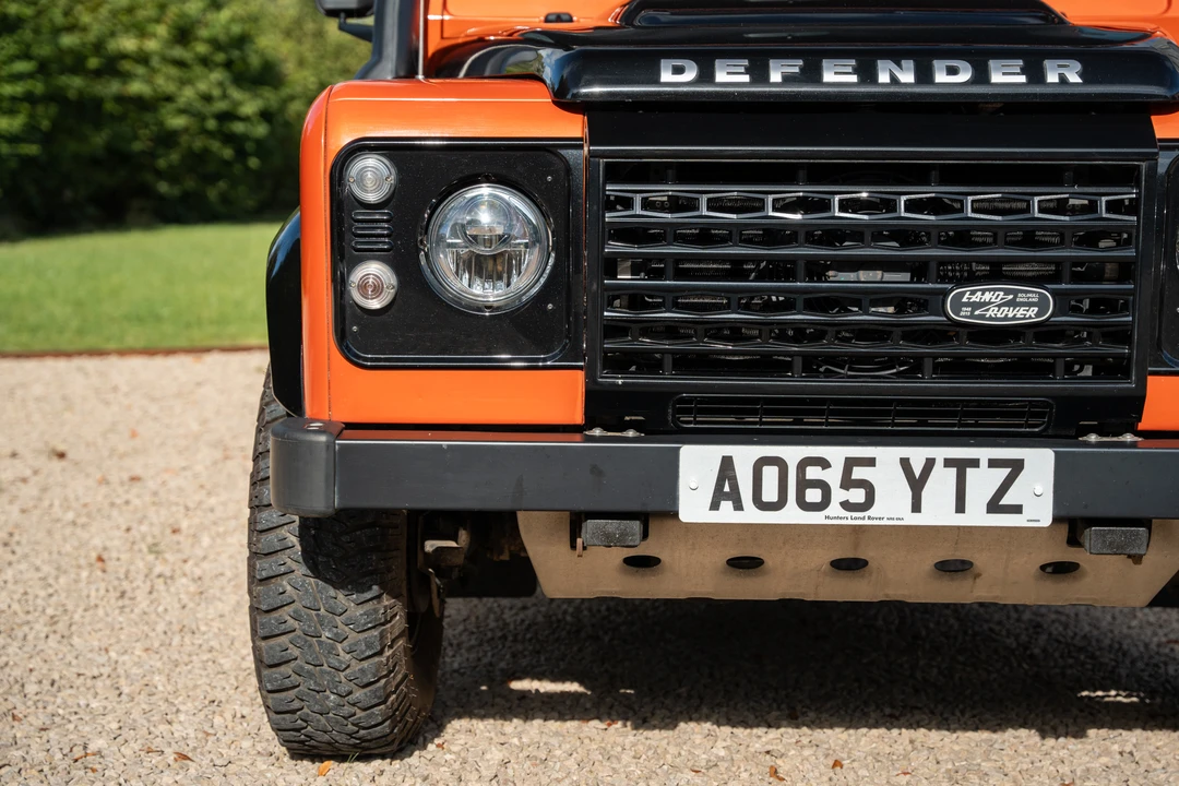 2015 Land Rover Defender 110 - Image 24 of 31