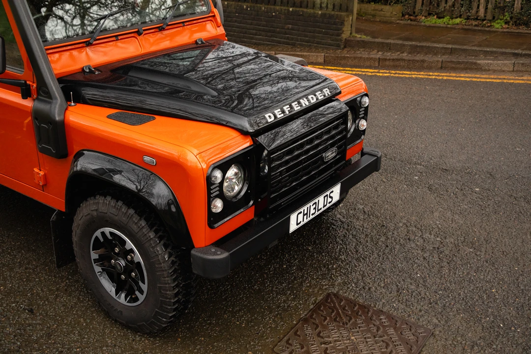 2016 Land Rover Defender 110 - Image 10 of 31