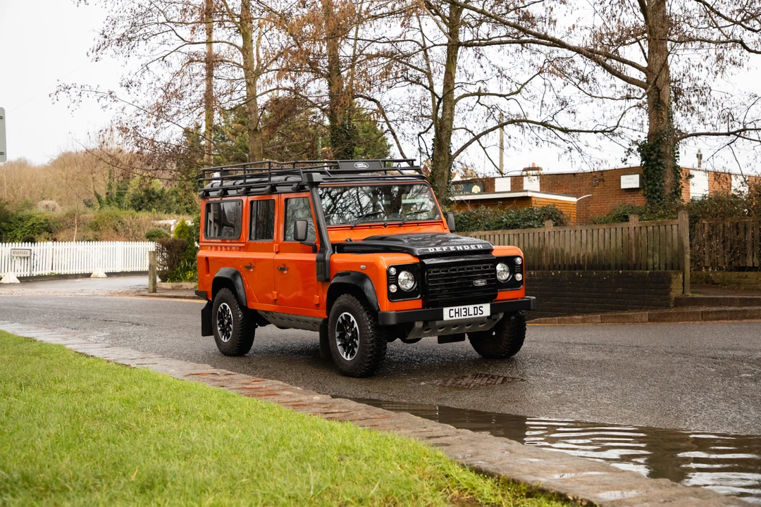2016 Land Rover Defender 110 - Image 4 of 31
