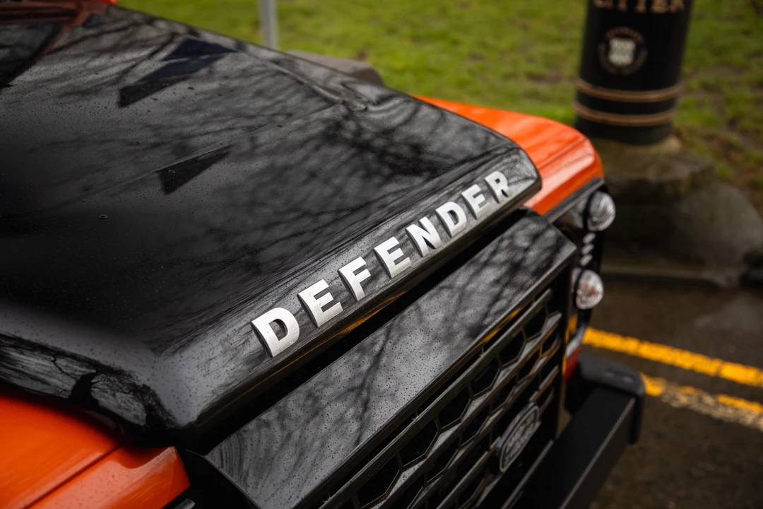 2016 Land Rover Defender 110 - Image 16 of 31