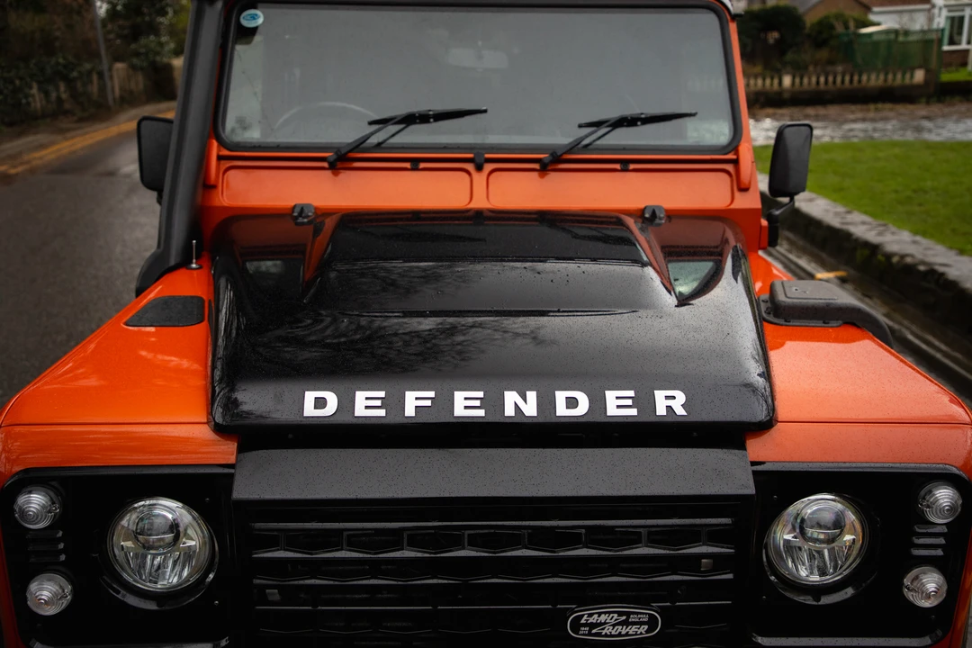 2016 Land Rover Defender 110 - Image 22 of 31