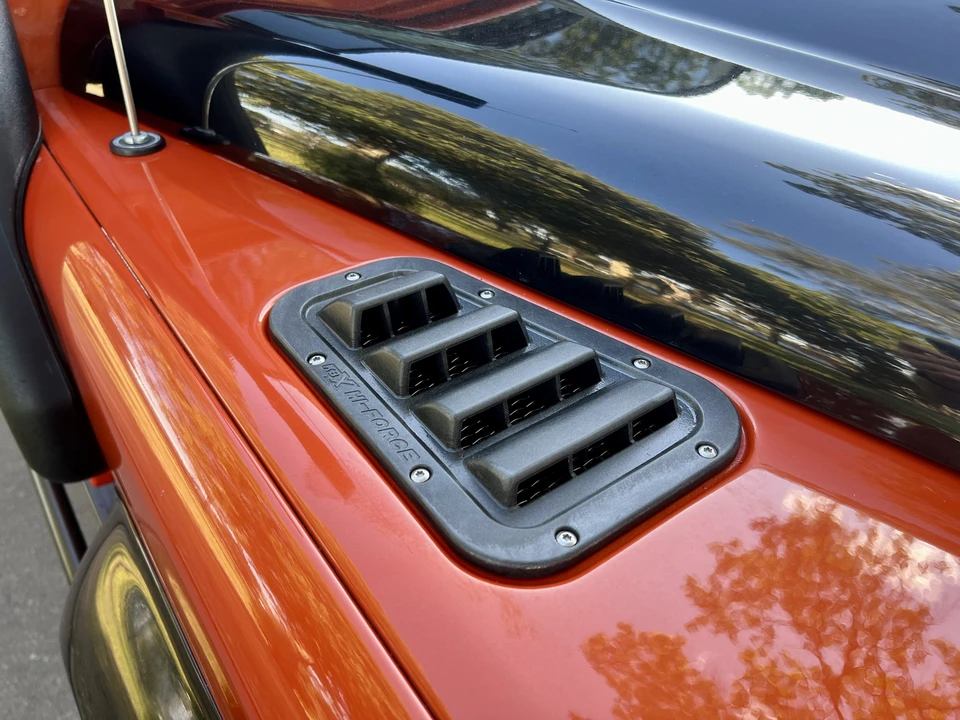 2015 Land Rover Defender 110 - Image 10 of 31