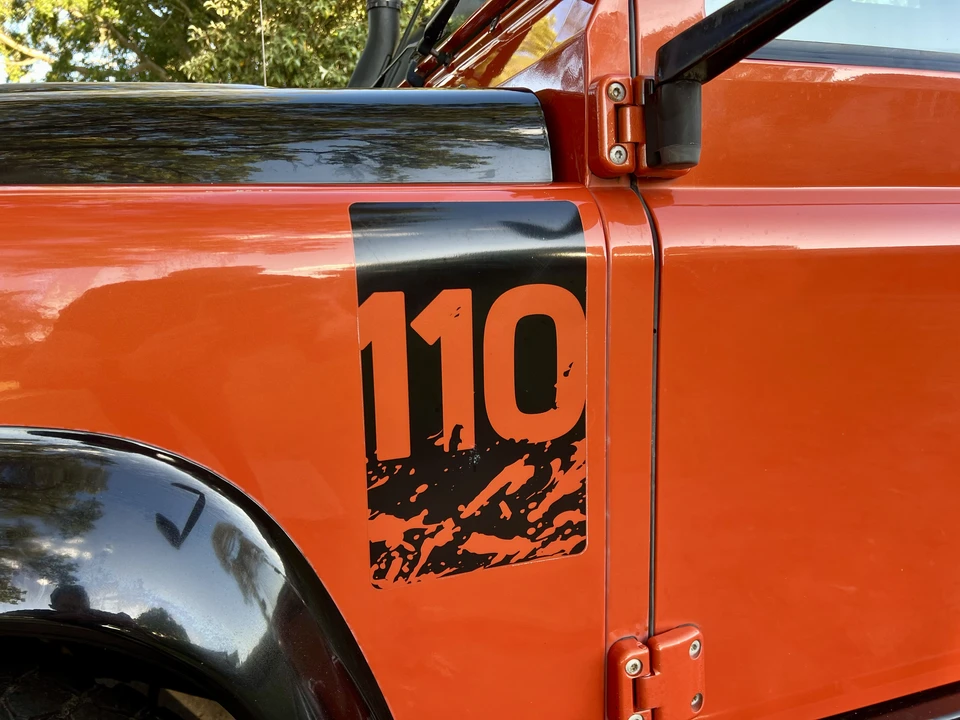 2015 Land Rover Defender 110 - Image 30 of 31