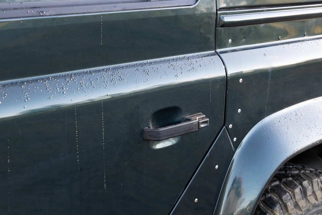 2015 Land Rover Defender 110 - Image 21 of 31