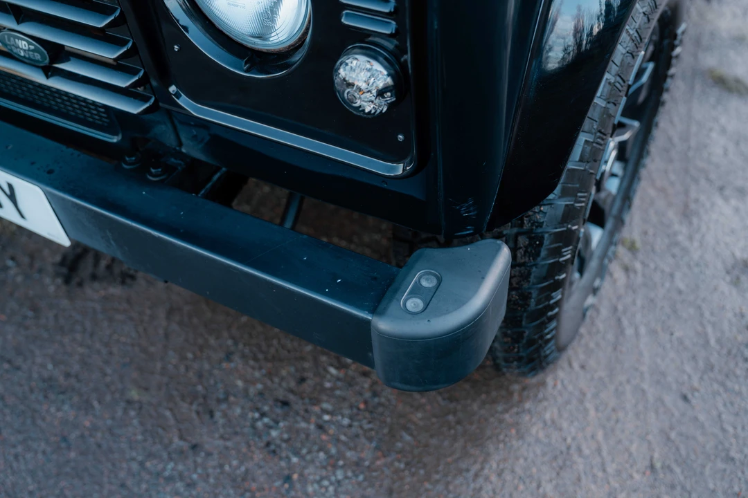 2015 Land Rover Defender 110 - Image 19 of 31