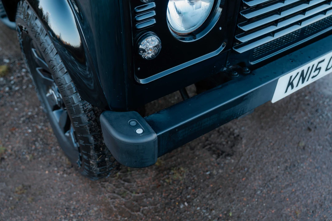 2015 Land Rover Defender 110 - Image 20 of 31