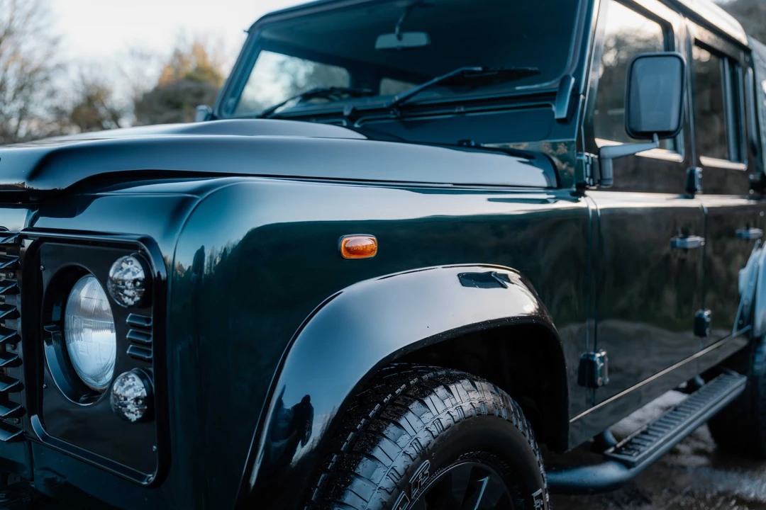 2015 Land Rover Defender 110 - Image 22 of 31