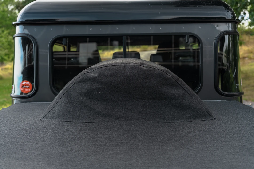 2015 Land Rover Defender 110 - Image 30 of 31