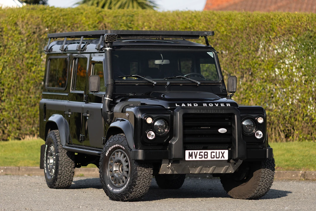 2015 Land Rover Defender 110 - Image 9 of 11