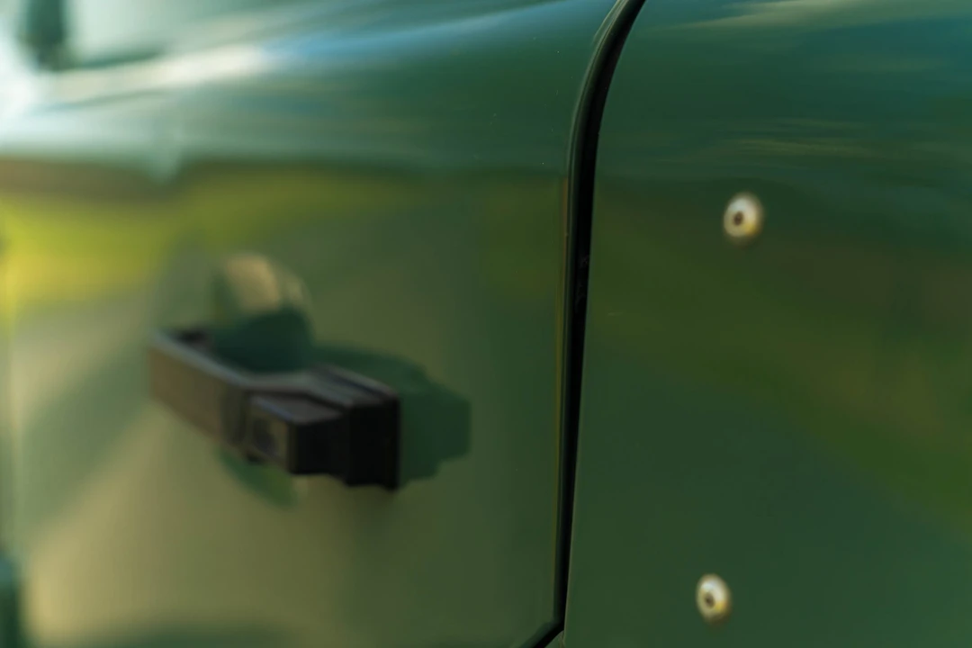 2015 Land Rover Defender 110 - Image 30 of 31